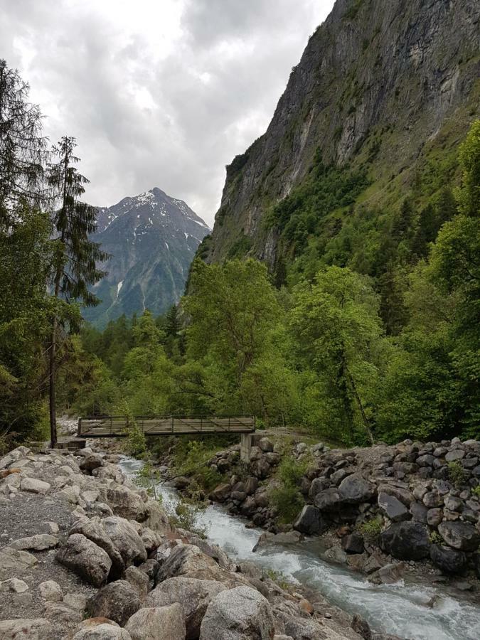 Apartament Les Lys Oranges Le Bourg-dʼOisans Zewnętrze zdjęcie